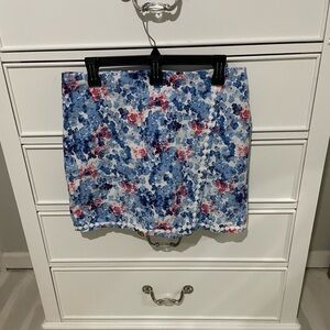 Crown & Ivy Skort. Size 10